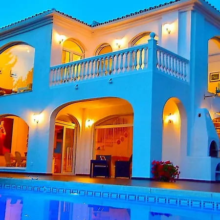 Axarquia Villa *